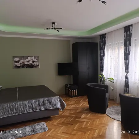 Zagreb, Jarun Eva
